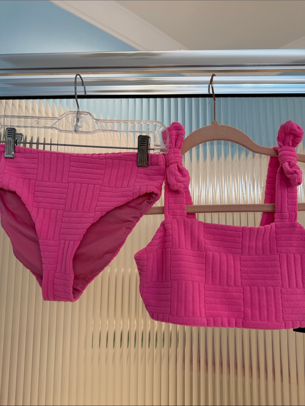 Beach Riot Girls' Pink Textured Bikini Set